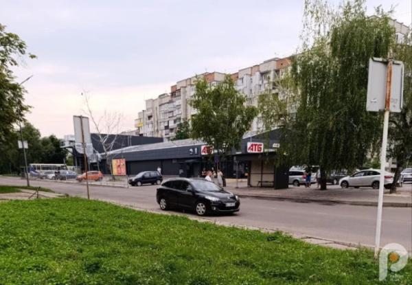 Зупинись. Вшануй: у Шептицькому нагадали про хвилину мовчання12