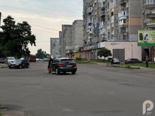 Зупинись. Вшануй: у Шептицькому нагадали про хвилину мовчання10