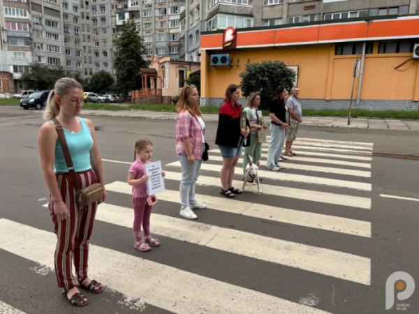 Зупинись. Вшануй: у Шептицькому нагадали про хвилину мовчання9