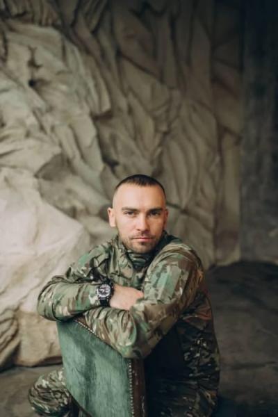 Богдан Плахтина.