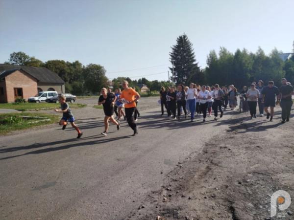 Поромівська громада долучилася до всеукраїнського забігу на честь героїв України11