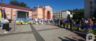 Світло надії в темряві невідомості: Острог долучився до Міжнародного дня зниклих безвісти