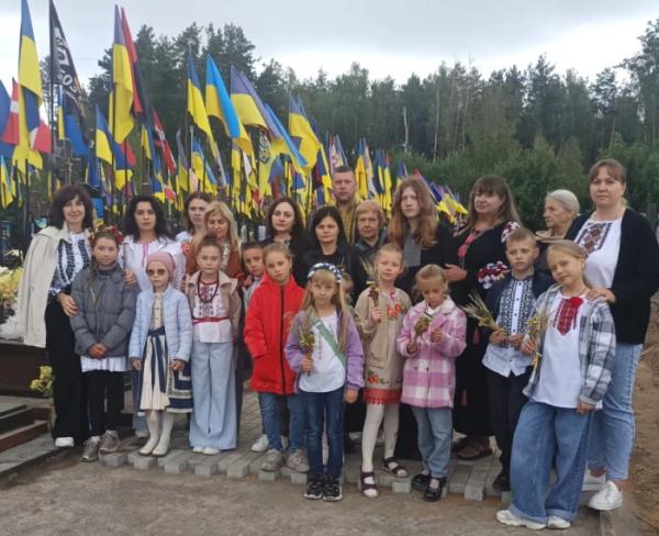 У День Незалежності у Ковелі вшанували захисників3