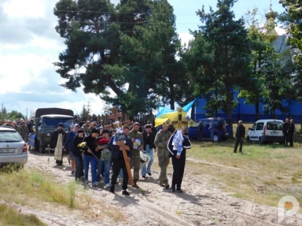 У Новорічиці попрощалися зі захисником України Миколою Шрамовичем8