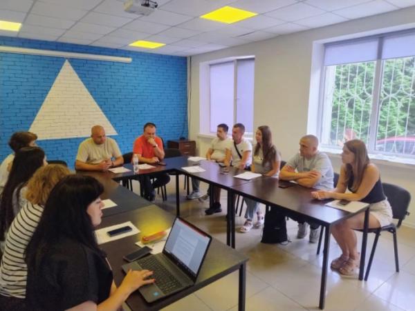 У Рівному відзначили переможців конкурсу «Спілкуймося на здоров’я», серед них – журналістки Район in ua8