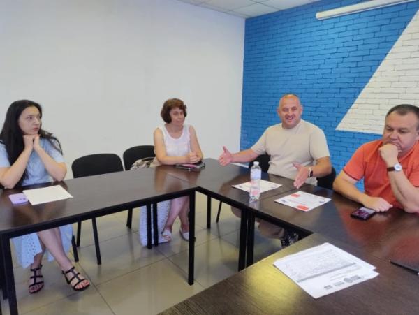 У Рівному відзначили переможців конкурсу «Спілкуймося на здоров’я», серед них – журналістки Район in ua3