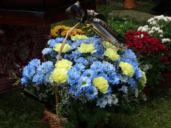 У селі Осьмиговичі попрощалися із захисником Сергієм Гонтарем2
