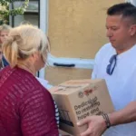 В Дубні родини захисників та переселенців отримали продуктові набори