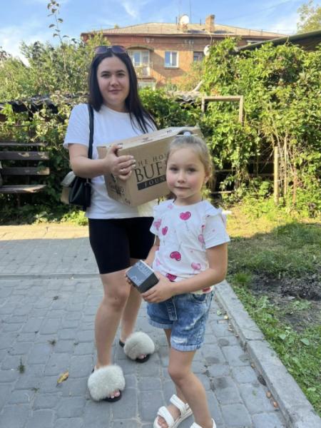 В Дубні родини захисників та переселенців отримали продуктові набори2