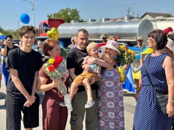 В Ізмаїл повернувся останній із захисників Зміїного, які перебували в полоні4