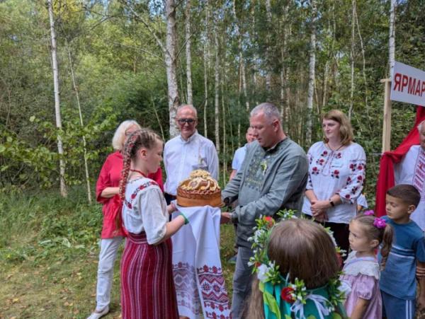 В урочищі Нечимне відбувся сьомий етнофестиваль «На гостини до Лесі»79