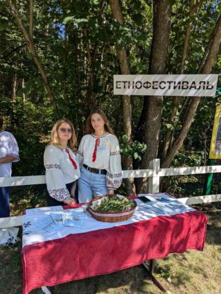 В урочищі Нечимне відбувся сьомий етнофестиваль «На гостини до Лесі»21