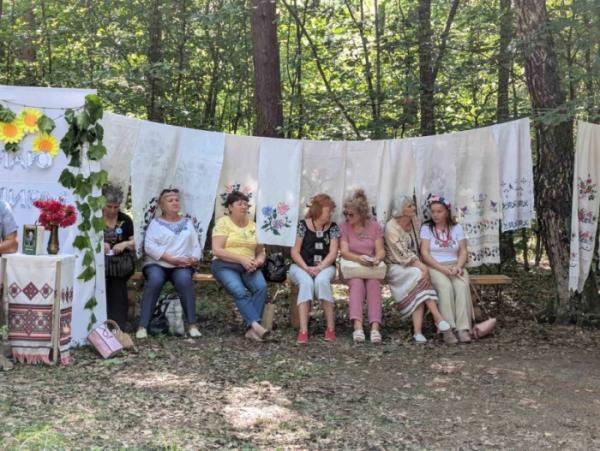 В урочищі Нечимне відбувся сьомий етнофестиваль «На гостини до Лесі»51