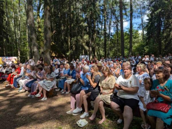 В урочищі Нечимне відбувся сьомий етнофестиваль «На гостини до Лесі»49