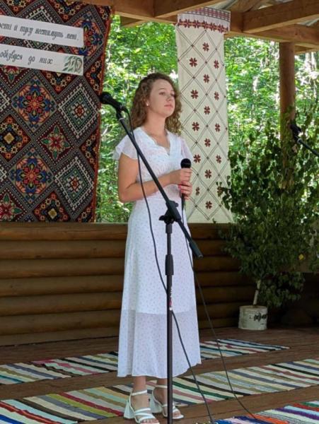 В урочищі Нечимне відбувся сьомий етнофестиваль «На гостини до Лесі»39
