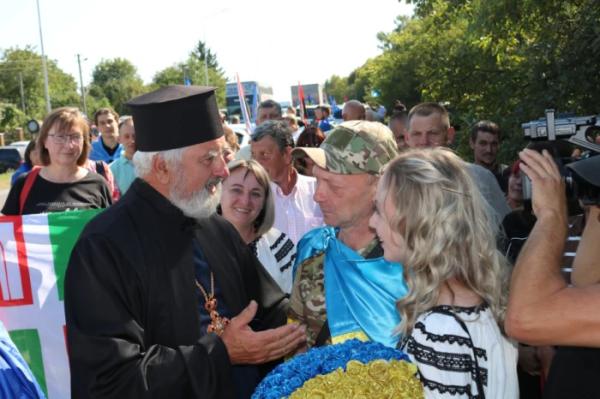 Вітаємо вдома: Горохівська громада зустріла з полону захисника Ігоря Жуковського18
