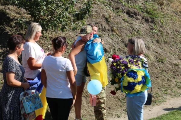 Вітаємо вдома: Горохівська громада зустріла з полону захисника Ігоря Жуковського3
