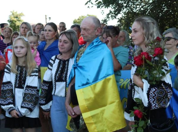 Вітаємо вдома: Горохівська громада зустріла з полону захисника Ігоря Жуковського12