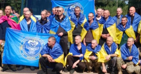 З російського полону повернулися троє лікарів, які провели у неволі по 7-8 років