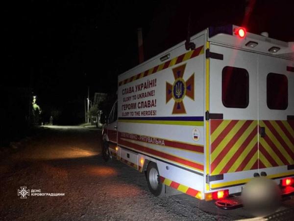 На Кіровоградщині на ліквідації наслідків ворожої атаки працюють 68 рятувальників та 16 одиниць техніки4