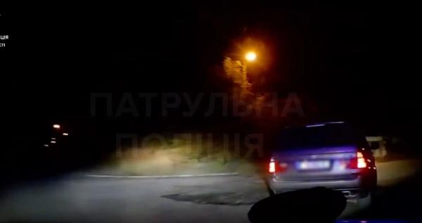Нетверезий водій намагався втекти від сарненських патрульних