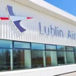 Польща підняла авіацію й закрила аеропорт Любліна через дрони над Україною