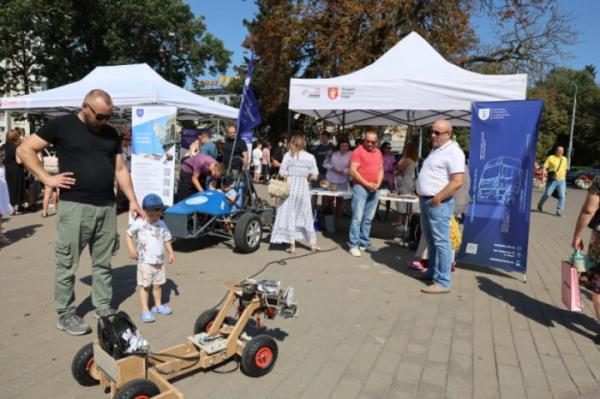 Робототехніка, дрони та досліди: у Луцьку – XІ Наукові пікніки30