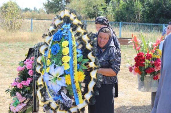 У Духчі в останню дорогу провели захисника України Віктора Ковальчука8