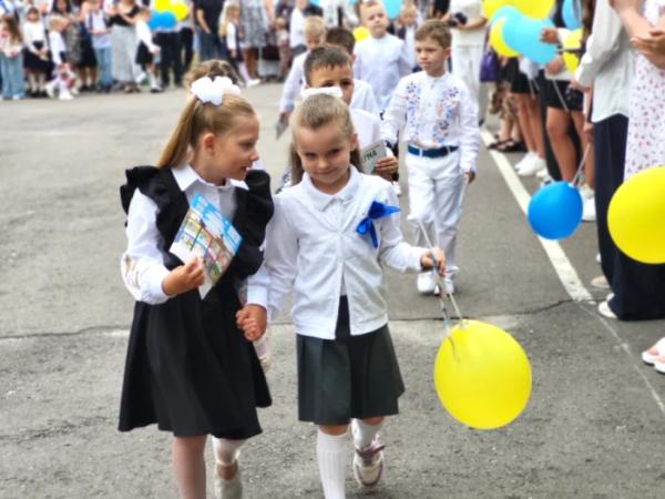 У Ковелі 750 першокласників сіли за шкільні парти22