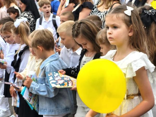 У Ковелі 750 першокласників сіли за шкільні парти16