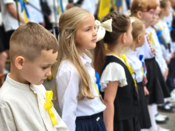 У Ковелі 750 першокласників сіли за шкільні парти18