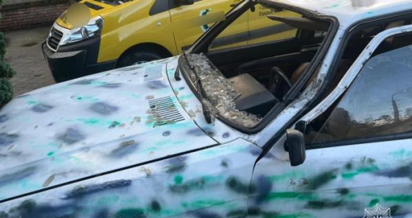У Луцьку п'яний водій без прав та з чужими номерами в’їхав у вантажівку