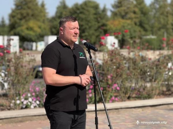 У Нововолинську відкрили Стіну Надії5