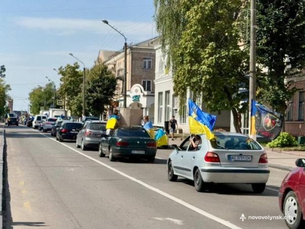 У Нововолинську відкрили Стіну Надії8