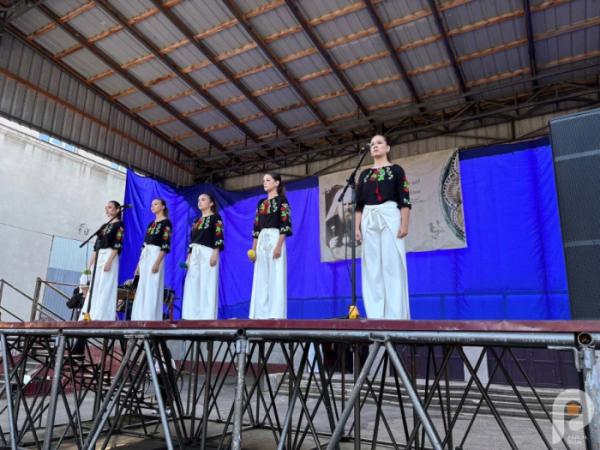 У Шептицькому дітям загиблих захисників та захисниць вручили пам’ятні кулони «Батьківське серце»3