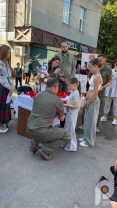 У Шептицькому дітям загиблих захисників та захисниць вручили пам’ятні кулони «Батьківське серце»14