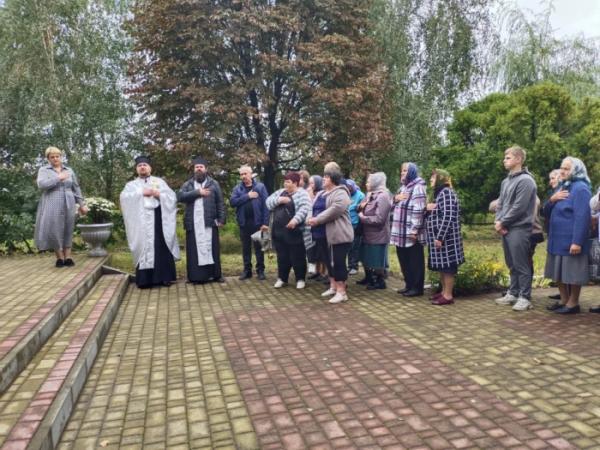 У Залісцях відкрили Алею слави та пам'яті на честь трьох полеглих земляків3