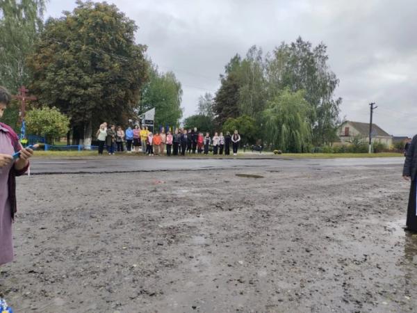 У Залісцях відкрили Алею слави та пам'яті на честь трьох полеглих земляків18