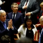 Уряд Франції йде у відставку: чому це сталося