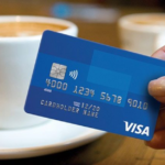 Чому гроші не завжди тримають у національній валюті?