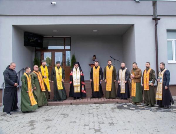 Дубенське Євангеліє духовно підтримуватиме захисників України1