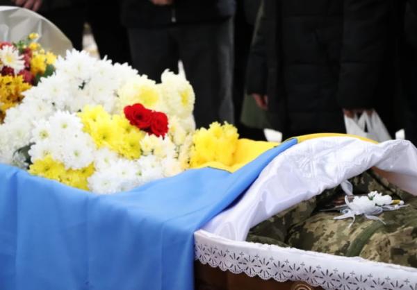 Йому було 24: у Вараші в останню путь провели Дмитра Железняка5