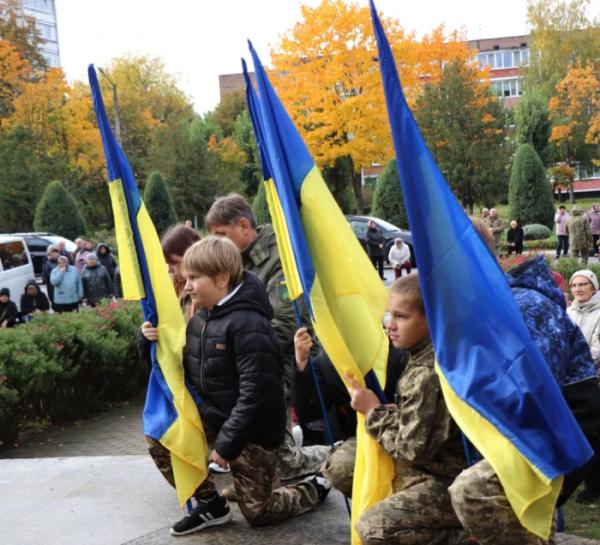 Йому було 24: у Вараші в останню путь провели Дмитра Железняка2