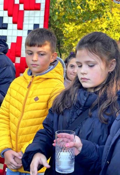 На благодійному ярмарку у Турійську зібрали понад 76 тисяч для ЗСУ5