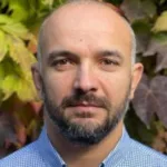 На Херсонщині російський дрон атакував авто заступника начальника Херсонської РВА