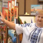 На Кіровоградщині лікарка презентувала першу персональну виставку художніх творів «Моя душа на полотні»