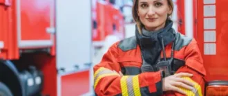 На Рівненщині понад 60 жінки опановують «чоловічі» професії На Рівненщині понад 60 жінки опановують «чоловічі» професії