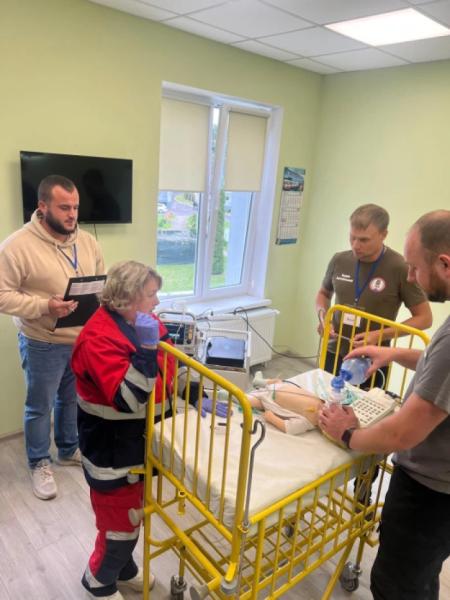 На Волині дві групи парамедиків складали кваліфікаційний іспит МОЗ України5