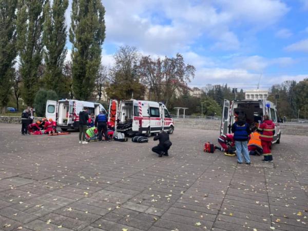 На Волині змагалися медики екстреної медичної допомоги: хто переміг у медичному ралі12