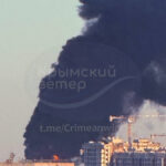 Нафтобаза горить в окупованому Сімферополі після атаки українських дронів / Фото